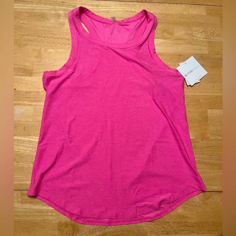 NWT beyond yoga hot pink tank top racerback xlarge silky
